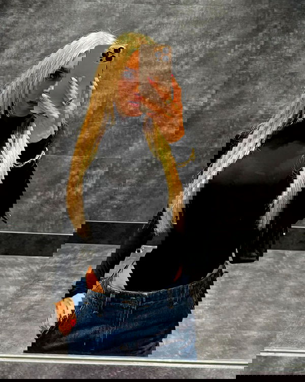 alexis.blond alexis.blond archive image