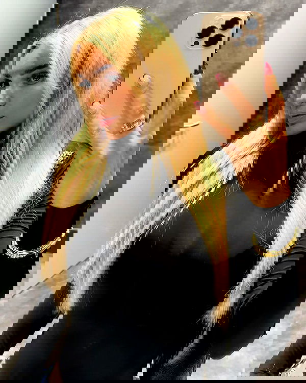 alexis.blond alexis.blond archive image