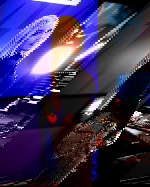 alexis.blond alexis.blond archive image