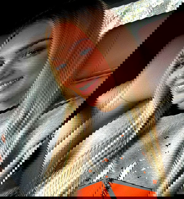 alexis.blond alexis.blond archive image