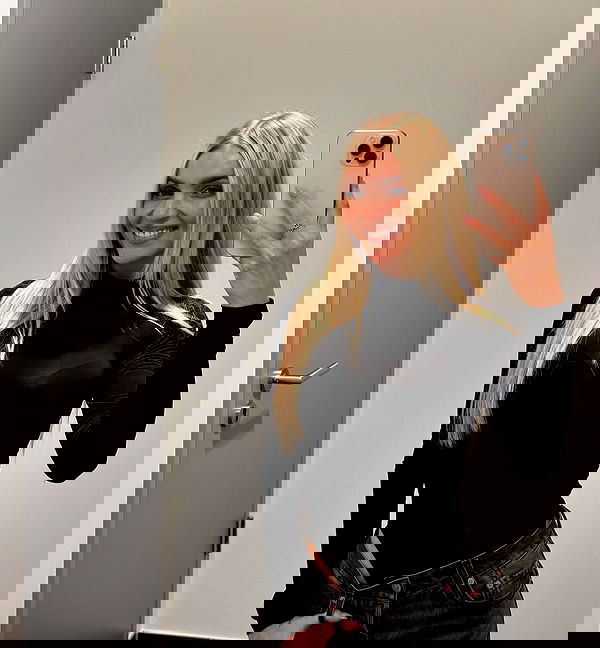 alexis.blond alexis.blond archive image