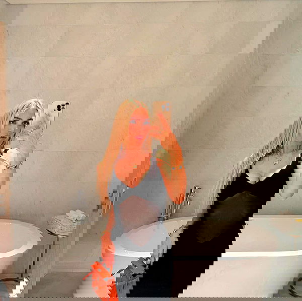 alexis.blond alexis.blond archive image