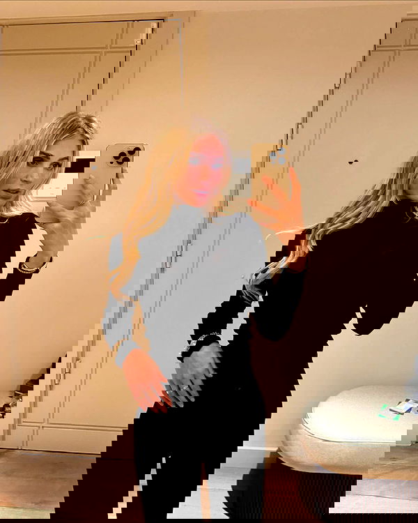 alexis.blond alexis.blond archive image