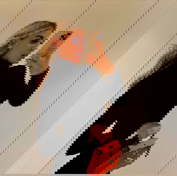 alexis.blond alexis.blond archive image