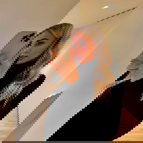 alexis.blond alexis.blond archive image