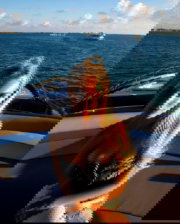 alexis.blond alexis.blond archive image