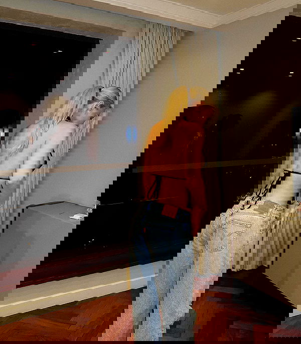 alexis.blond alexis.blond archive image