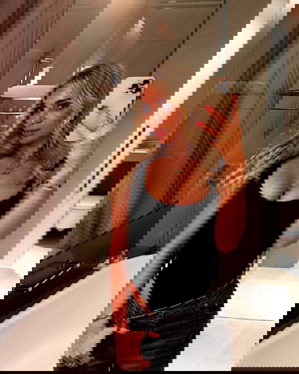 alexis.blond alexis.blond archive image