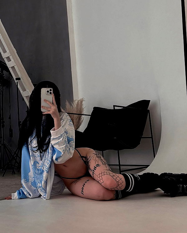 alexsideee_ alexsideee_ archive image