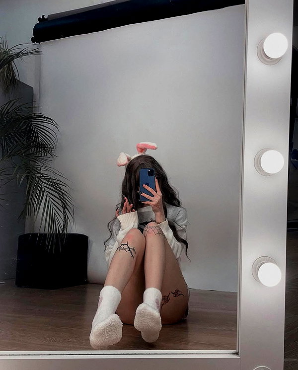 alexsideee_ alexsideee_ archive image