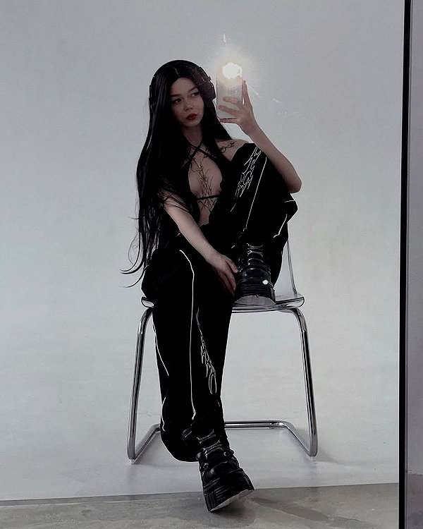 alexsideee_ alexsideee_ archive image