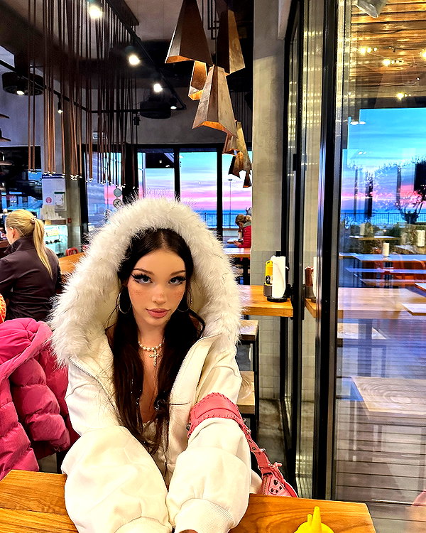 alice_delish instagram image archive image