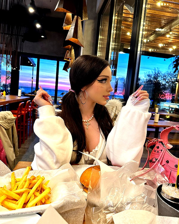 alice_delish instagram image archive image