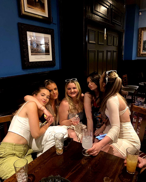 alicematildr instagram image archive image