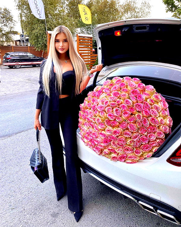 alinaaignatova instagram image archive image