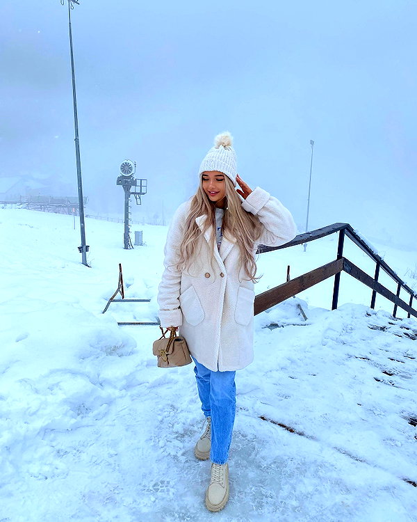 alinaaignatova instagram image archive image