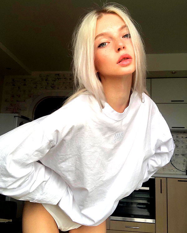 alisatvoya instagram image archive image