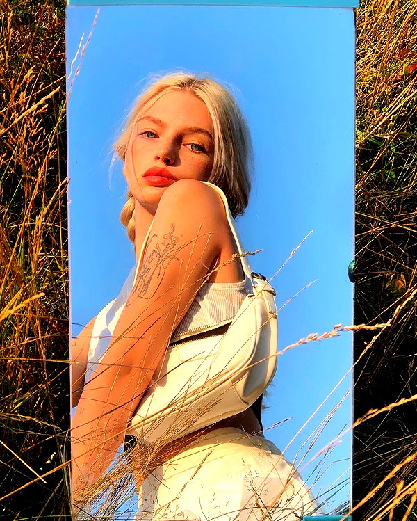 alisatvoya instagram image archive image
