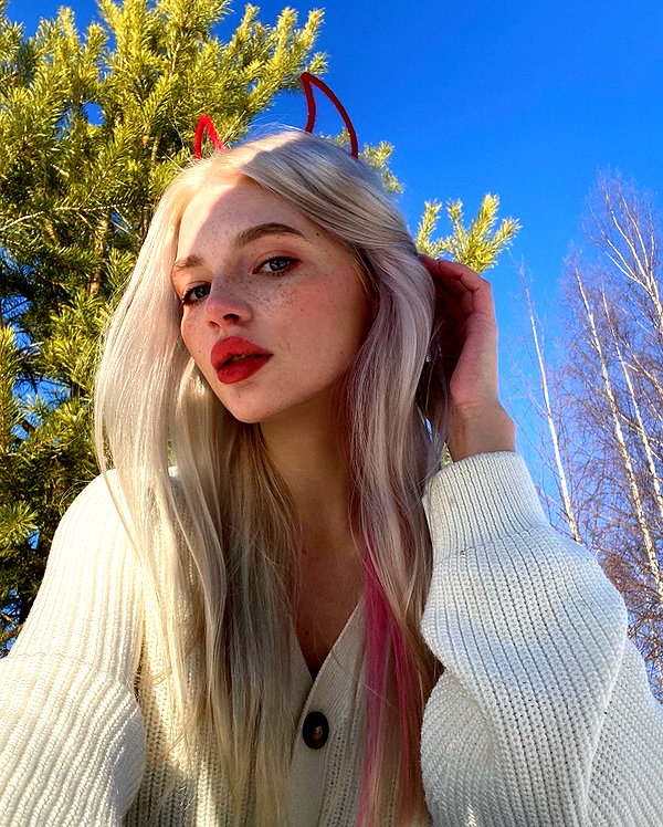 alisatvoya instagram image archive image