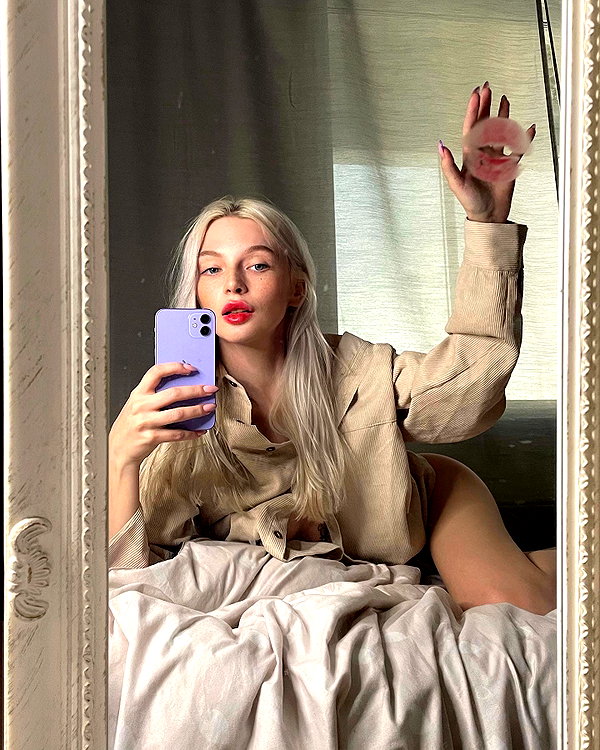 alisatvoya instagram image archive image