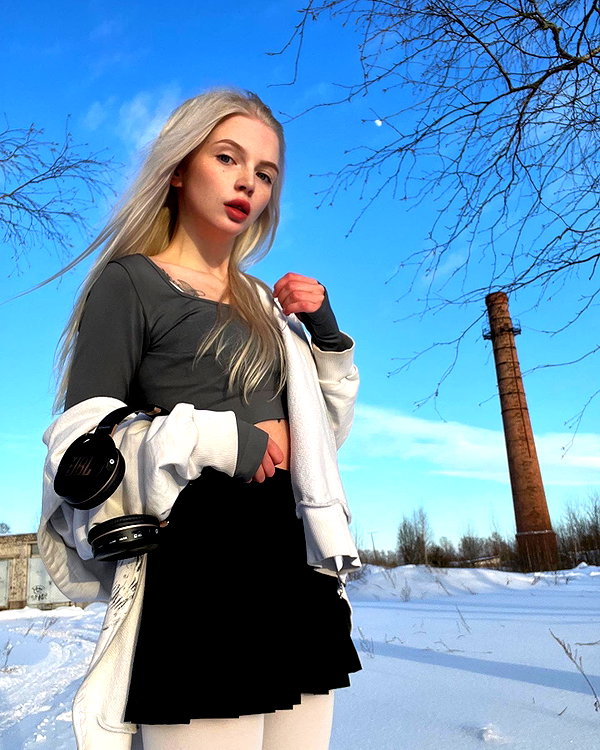 alisatvoya instagram image archive image