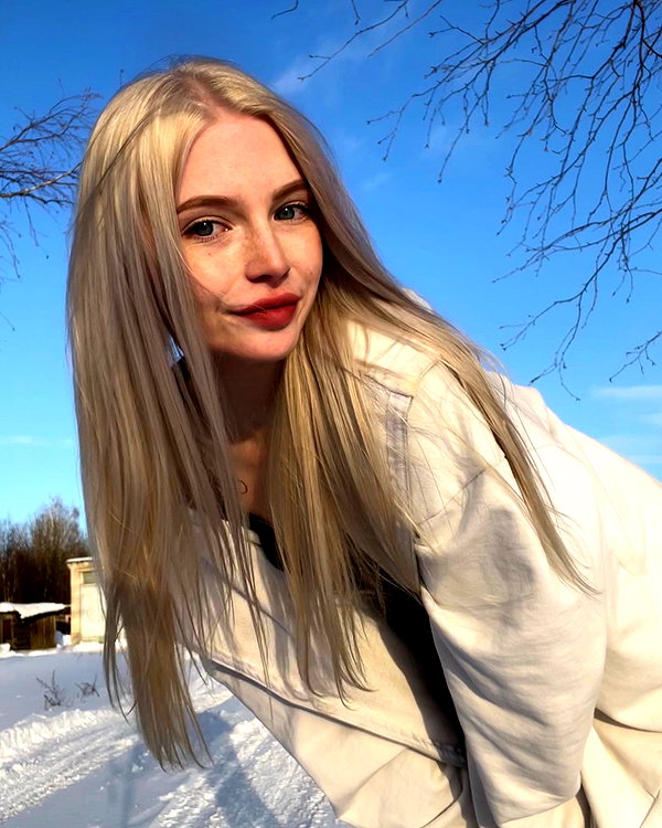 alisatvoya instagram image archive image