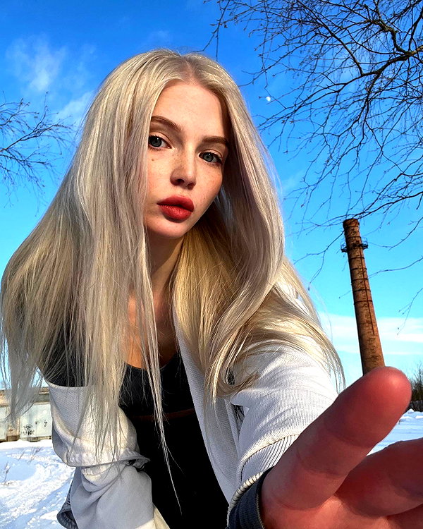 alisatvoya instagram image archive image