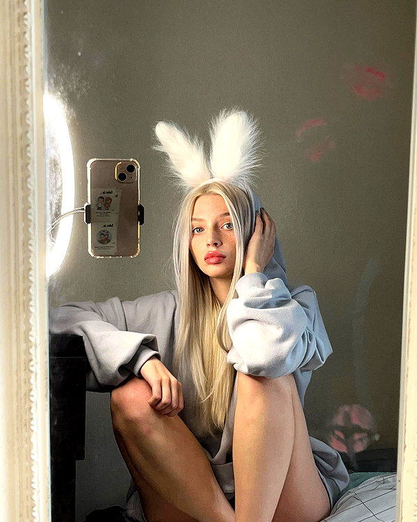 alisatvoya instagram image archive image