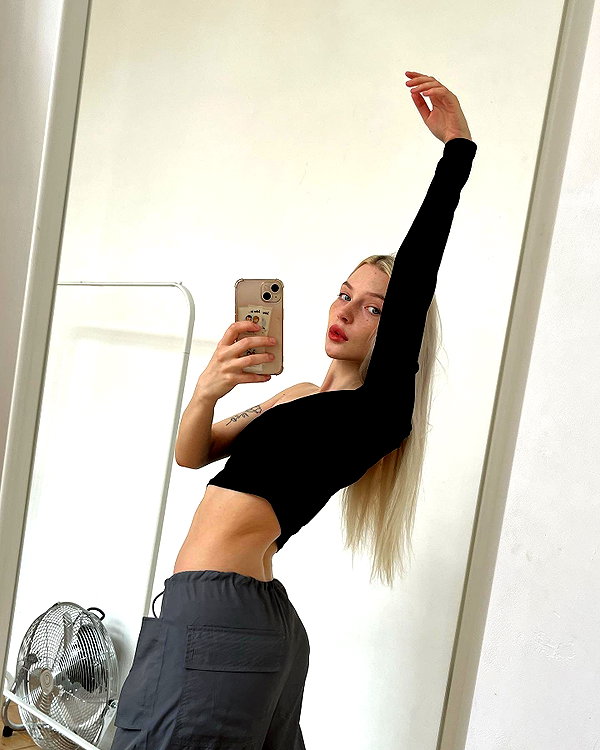 alisatvoya instagram image archive image