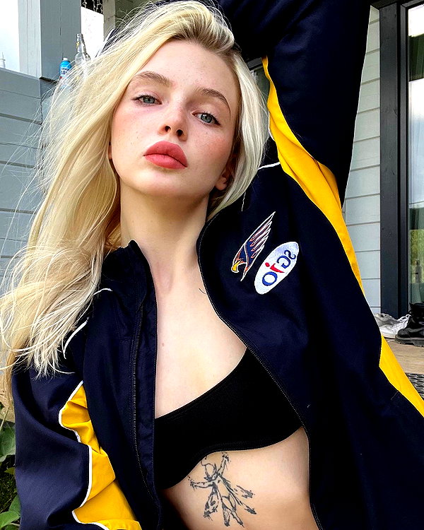 alisatvoya instagram image archive image