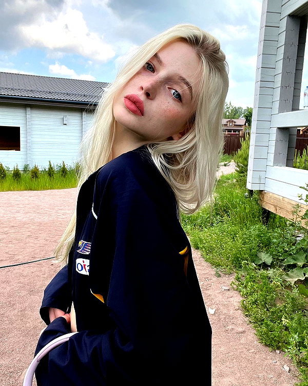 alisatvoya instagram image archive image