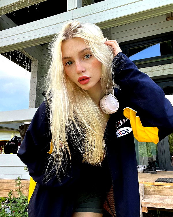 alisatvoya instagram image archive image