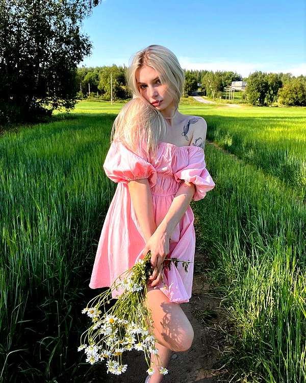 alisatvoya instagram image archive image