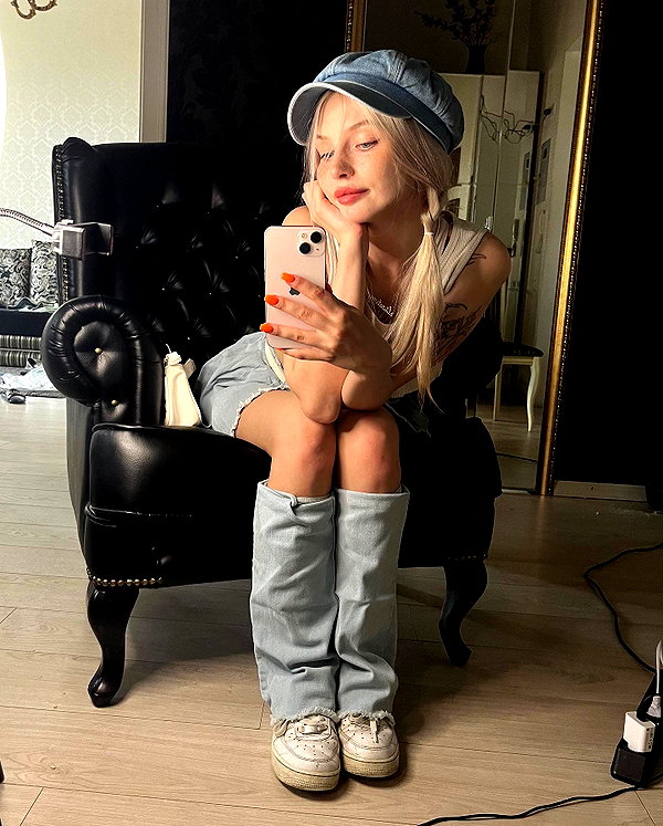 alisatvoya instagram image archive image