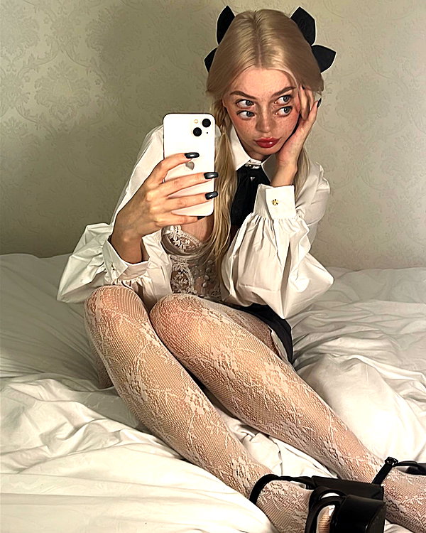 alisatvoya instagram image archive image