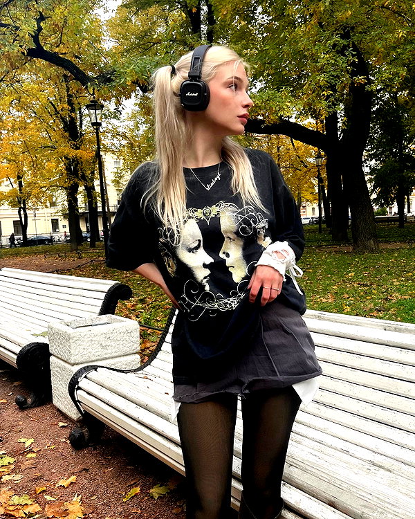 alisatvoya instagram image archive image