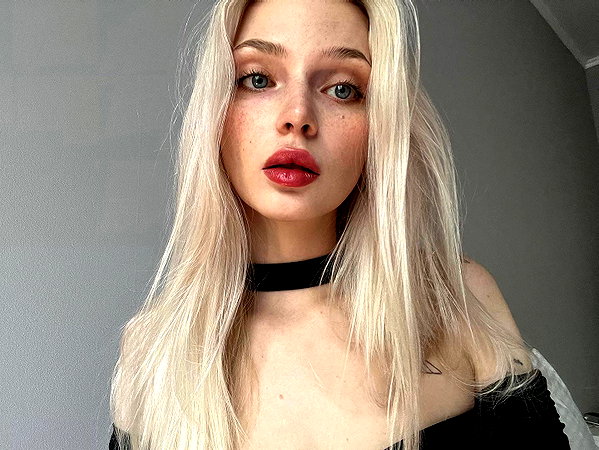 alisatvoya instagram image archive image