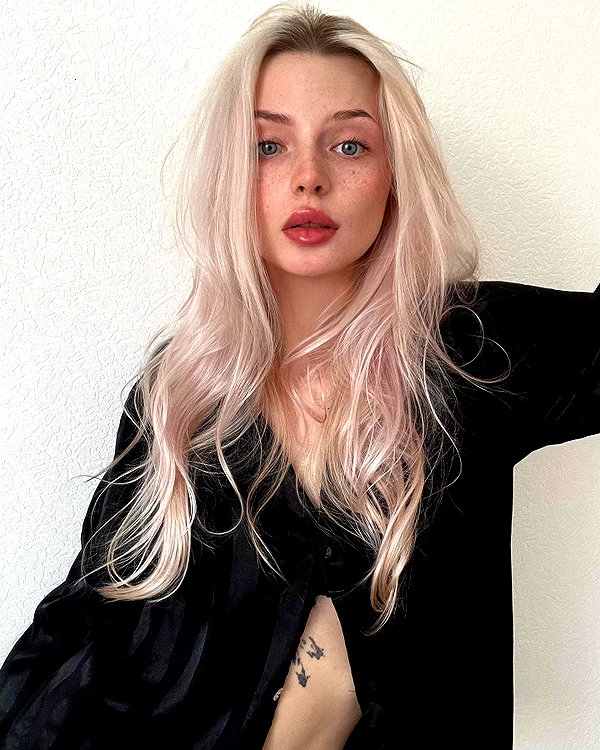 alisatvoya instagram image archive image