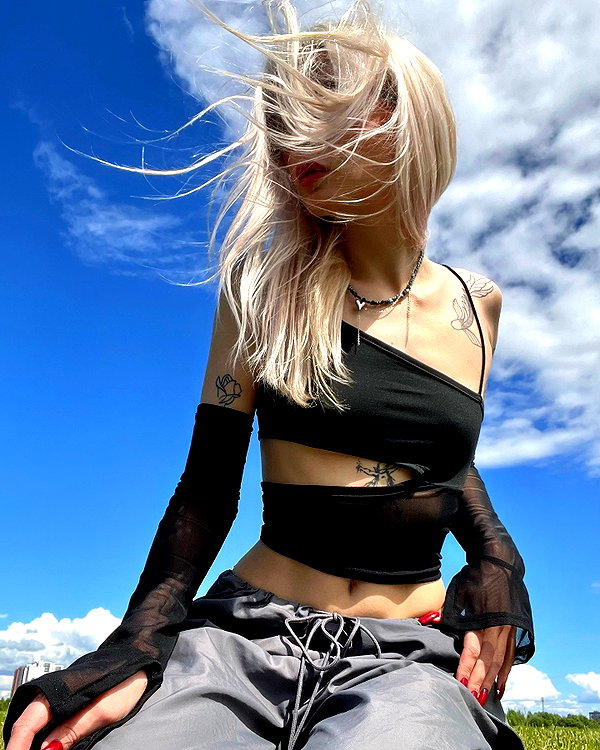 alisatvoya instagram image archive image