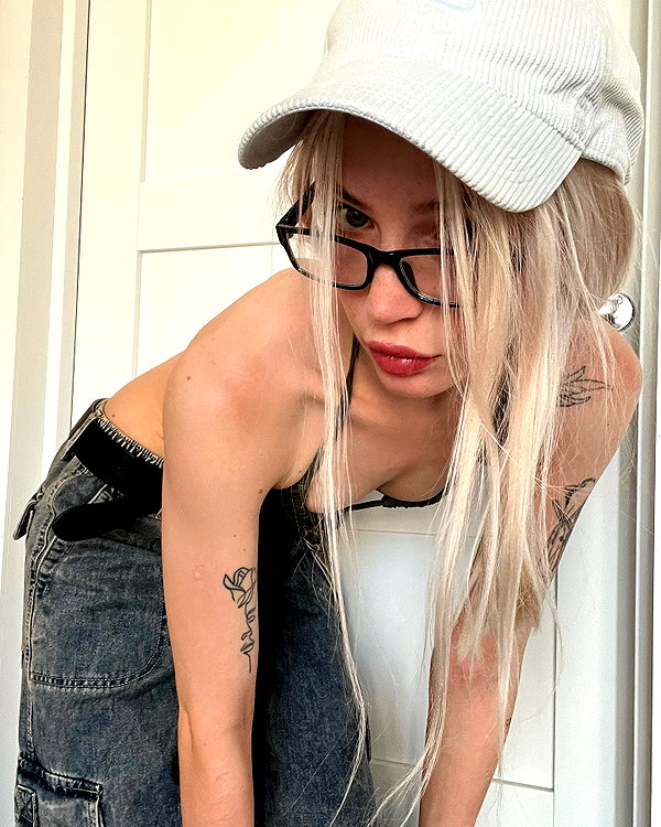 alisatvoya instagram image archive image