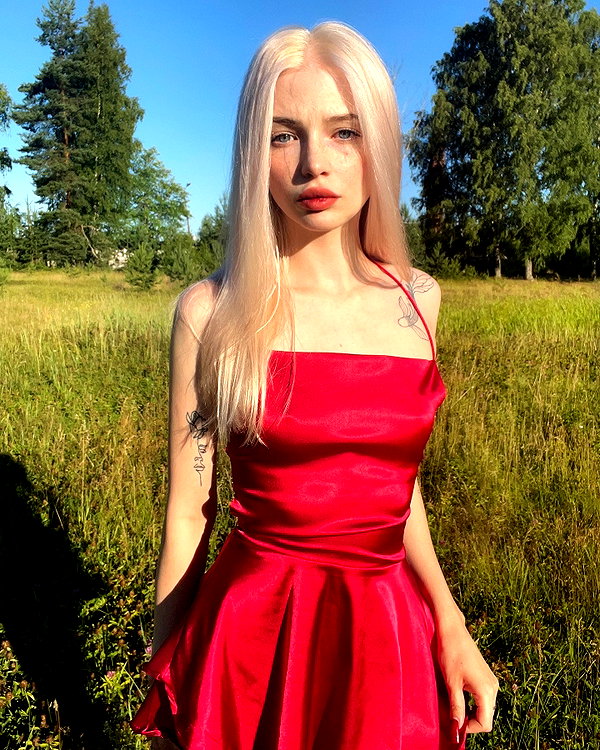 alisatvoya instagram image archive image