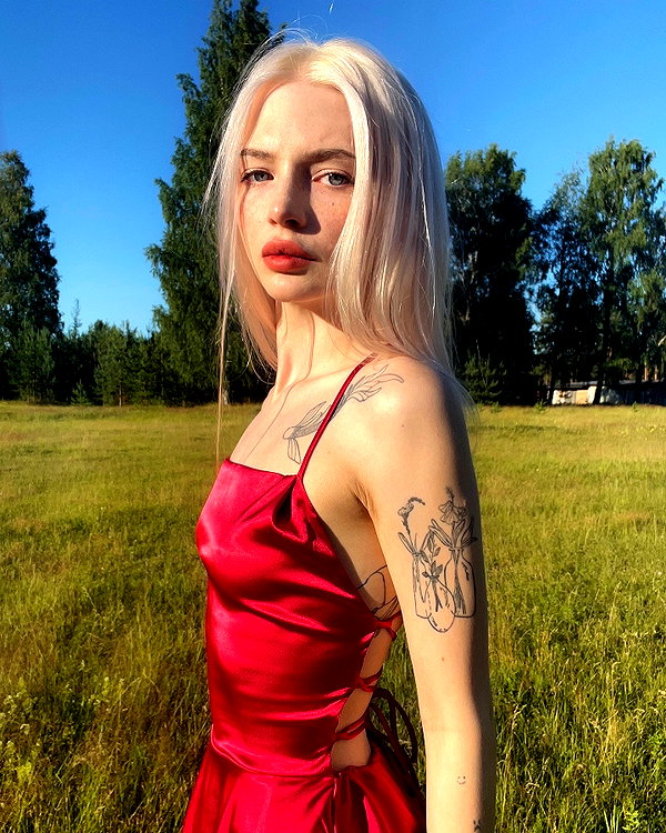 alisatvoya instagram image archive image