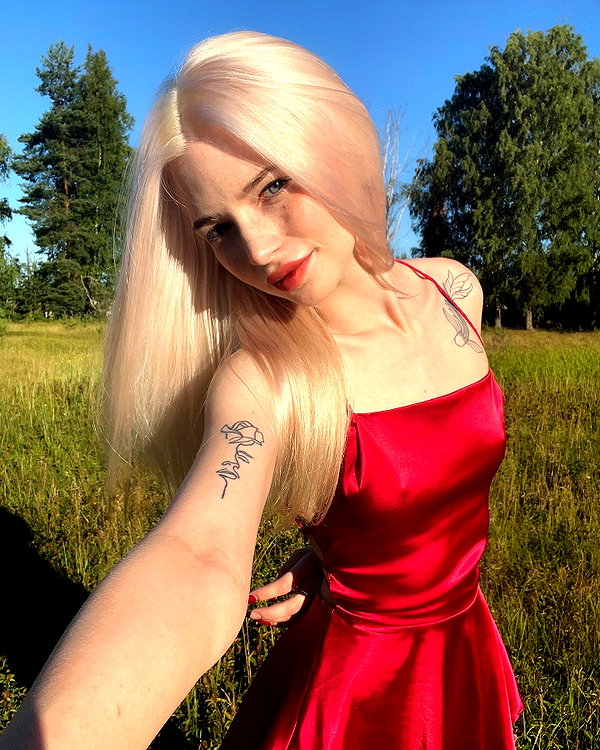 alisatvoya instagram image archive image