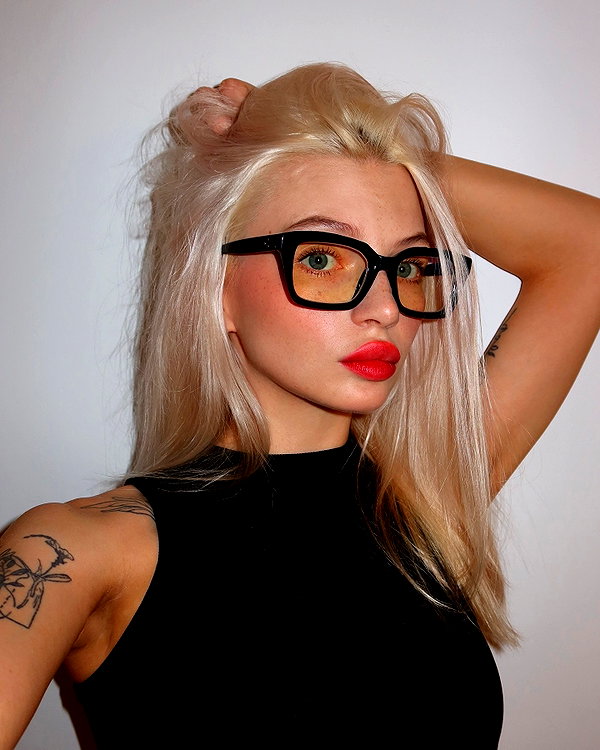 alisatvoya instagram image archive image