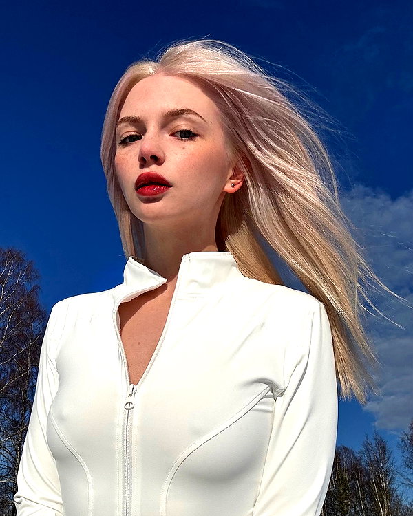 alisatvoya instagram image archive image