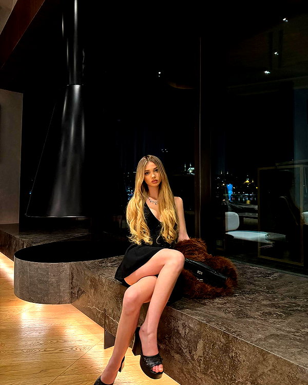 alishenyka instagram image archive image