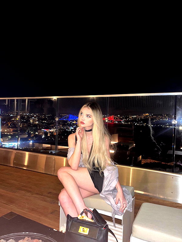 alishenyka instagram image archive image