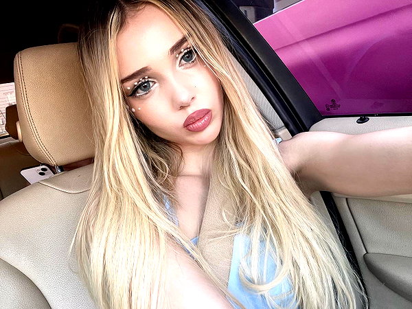 alishenyka instagram image archive image