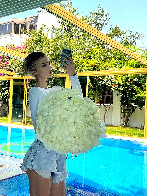 alishenyka instagram image archive image