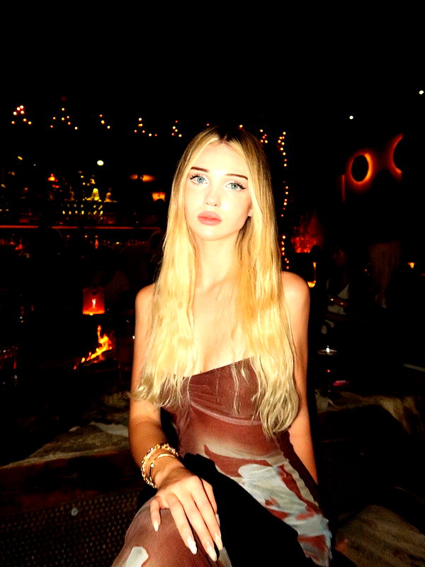 alishenyka instagram image archive image